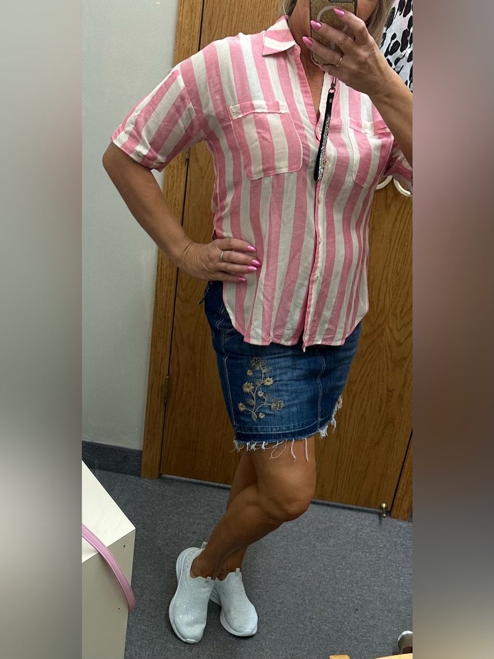 Hem & Thread Pink and Cream Vertical Stripe Short-Sleeve Button Shirt